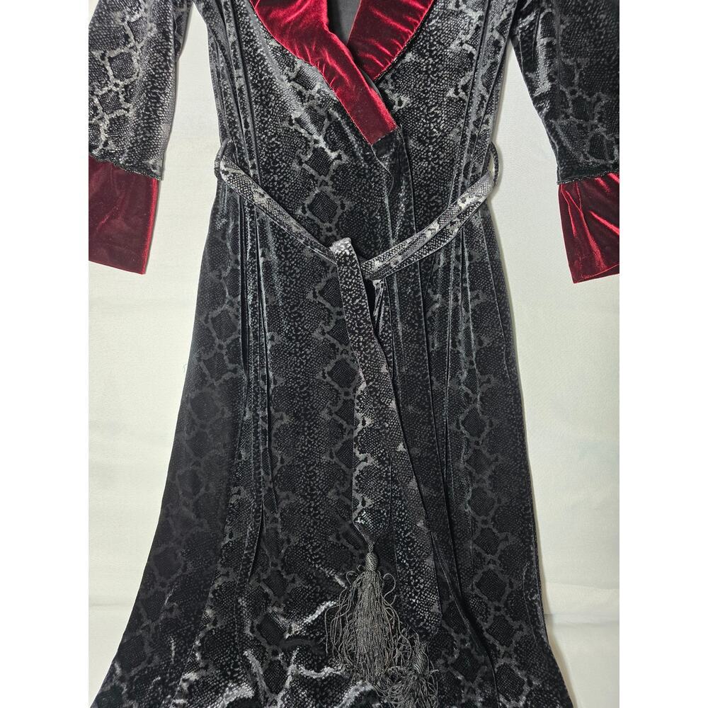 Diamond Tea Vintage Luxury Robe Velvet Gown Red Black Size Small - Picture 4 of 10